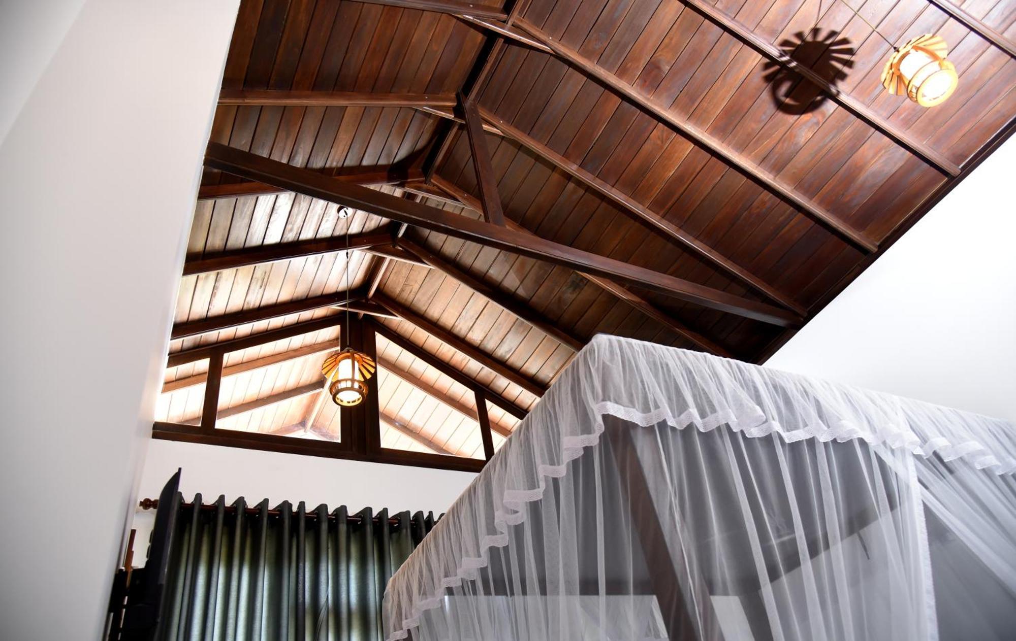 Ever Breeze Ella Hotel Exterior foto