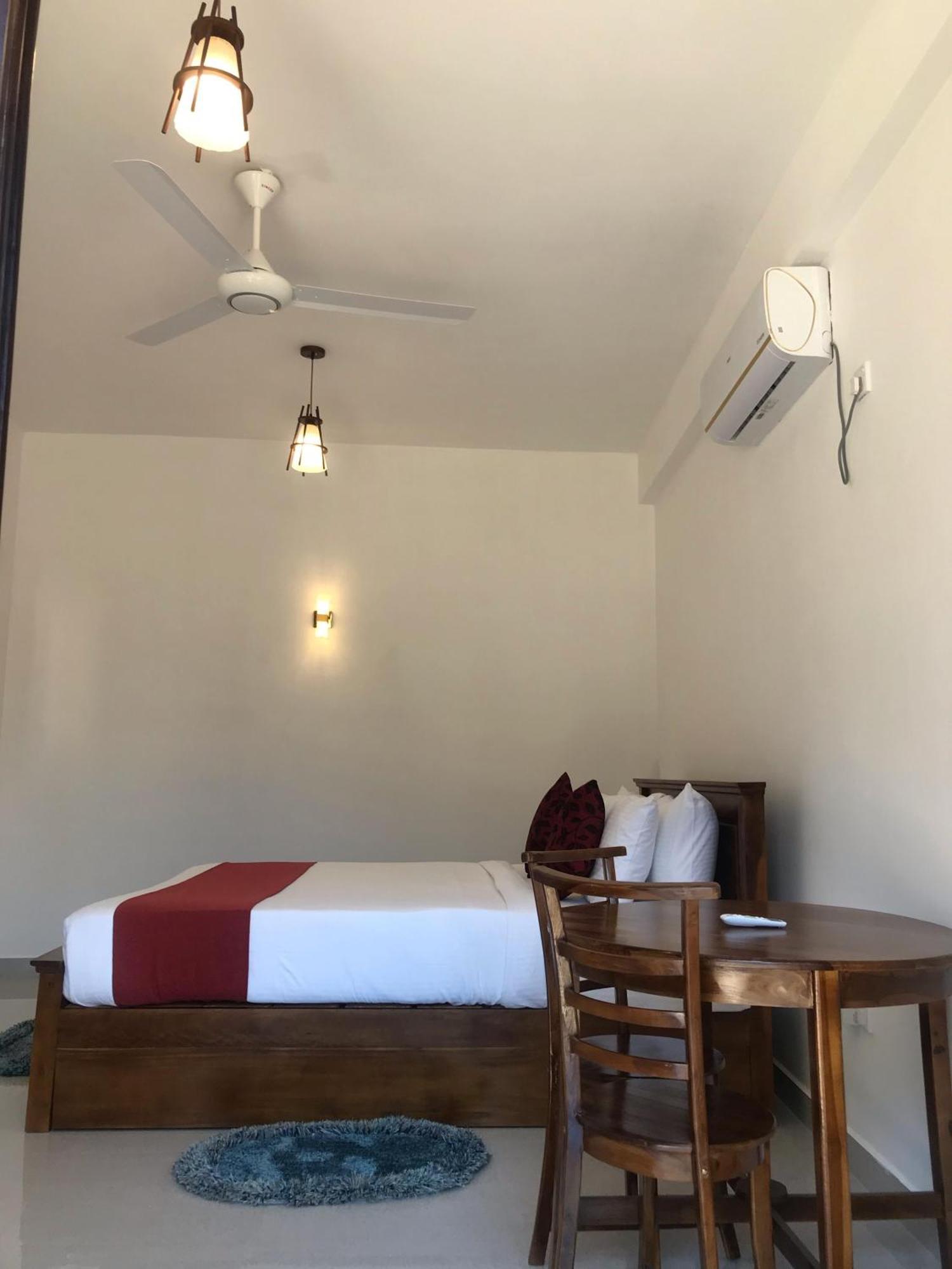 Ever Breeze Ella Hotel Zimmer foto